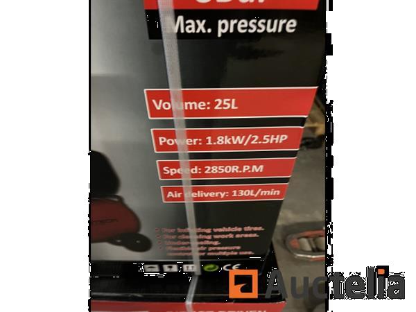 Grote foto compressor 25 liter powertech pt 25l doe het zelf en verbouw ijzerwaren en bevestigingsmiddelen