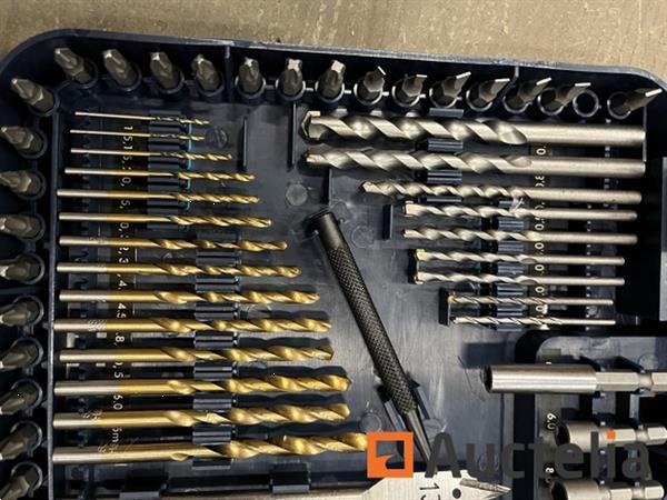 Grote foto 100 delige boor en bit set in koffer doe het zelf en verbouw ijzerwaren en bevestigingsmiddelen