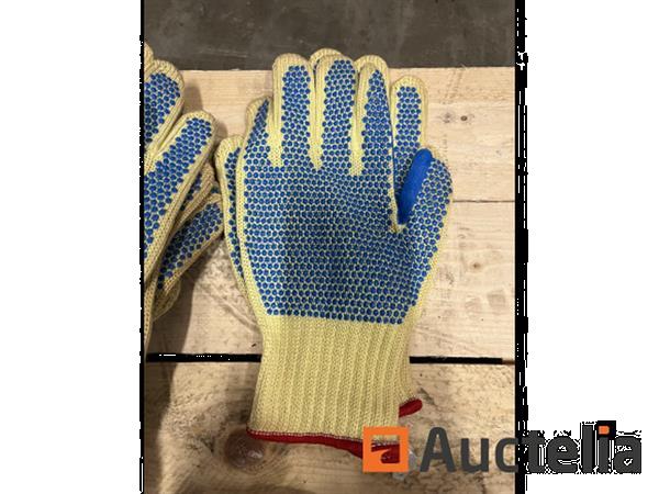 Grote foto partij kevlar werkhandschoenen marigold fireblade doe het zelf en verbouw ijzerwaren en bevestigingsmiddelen
