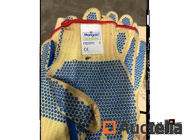 Grote foto partij kevlar werkhandschoenen marigold fireblade doe het zelf en verbouw ijzerwaren en bevestigingsmiddelen
