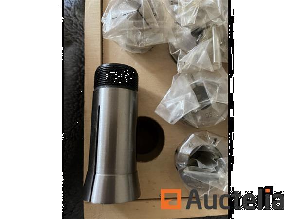 Grote foto 30 delige 5c collet set doe het zelf en verbouw ijzerwaren en bevestigingsmiddelen