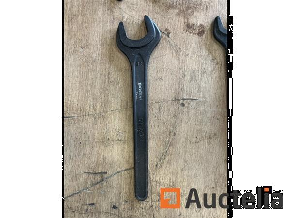 Grote foto padre machinesleutel 32 mm doe het zelf en verbouw ijzerwaren en bevestigingsmiddelen