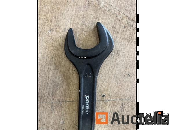 Grote foto padre machinesleutel 32 mm doe het zelf en verbouw ijzerwaren en bevestigingsmiddelen