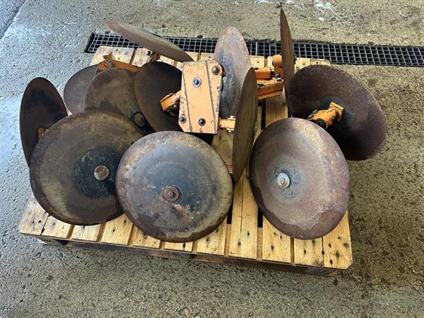 Grote foto gielis schoffelmachine 6 rijen 7 elementen agrarisch onkruidbestrijding