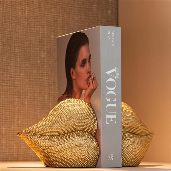 Grote foto boekenstandaard kiss goud gold richmond interiors huis en inrichting eettafels