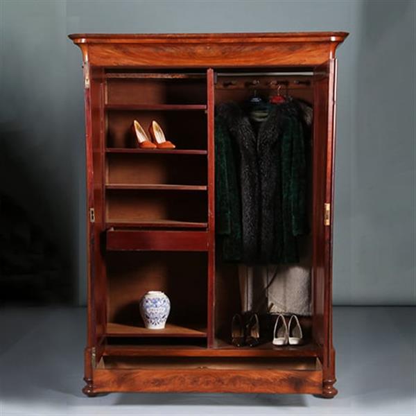 Grote foto strakke mahonie garderobekast of kapstok met deuren ca 1850 hollands no.283020 antiek en kunst stoelen en banken
