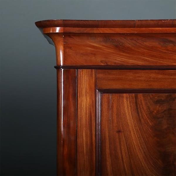Grote foto strakke mahonie garderobekast of kapstok met deuren ca 1850 hollands no.283020 antiek en kunst stoelen en banken
