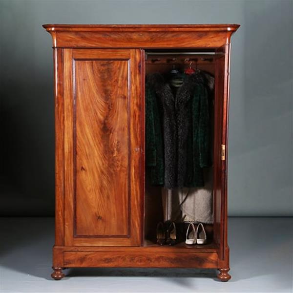 Grote foto strakke mahonie garderobekast of kapstok met deuren ca 1850 hollands no.283020 antiek en kunst stoelen en banken