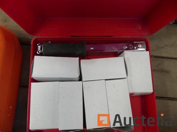 Grote foto 3 handmatige nietmachines doe het zelf en verbouw gereedschappen en machines