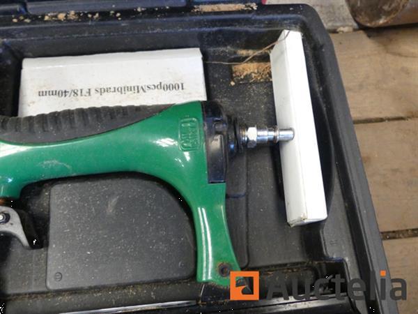 Grote foto 3 handmatige nietmachines doe het zelf en verbouw gereedschappen en machines