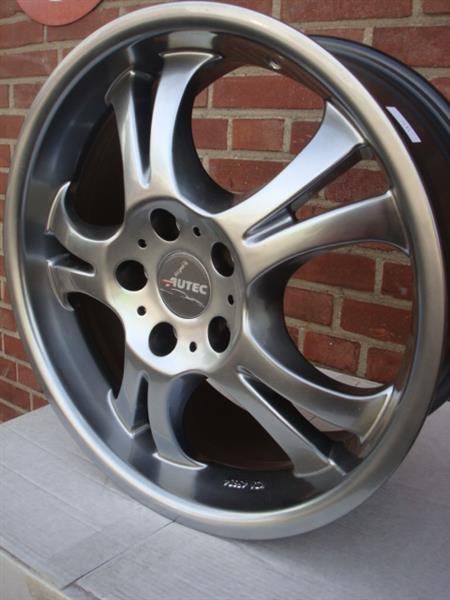 Grote foto 17 inch autec 5x112 7 5j et45 naaf 70.1 auto onderdelen banden en velgen