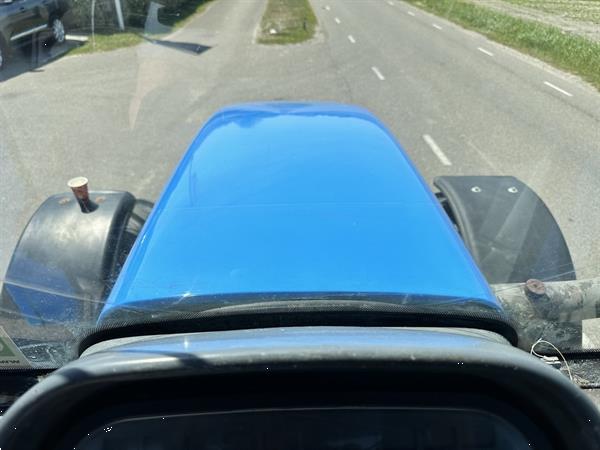 Grote foto new holland 8260 agrarisch tractoren