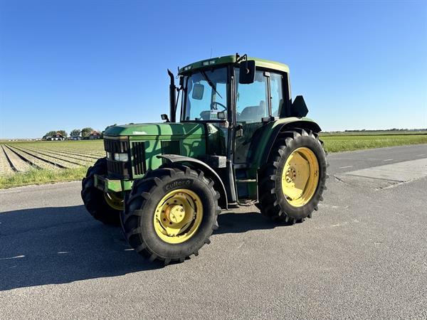 Grote foto john deere 6400 agrarisch tractoren