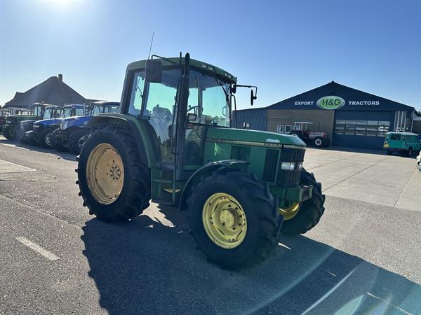 Grote foto john deere 6400 agrarisch tractoren