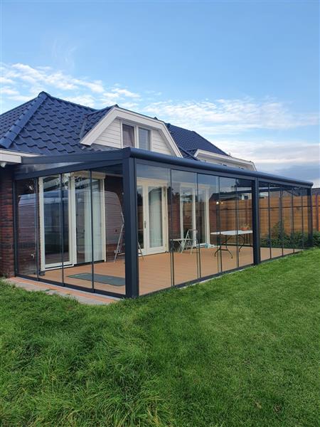 Grote foto overkappingen en schuifwanden tuin en terras veranda en overkappingen