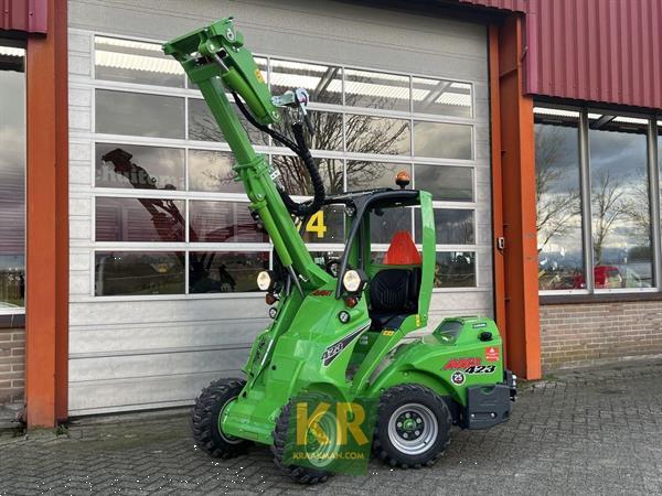 Grote foto avant 423 tdl 31365 agrarisch akkerbouw