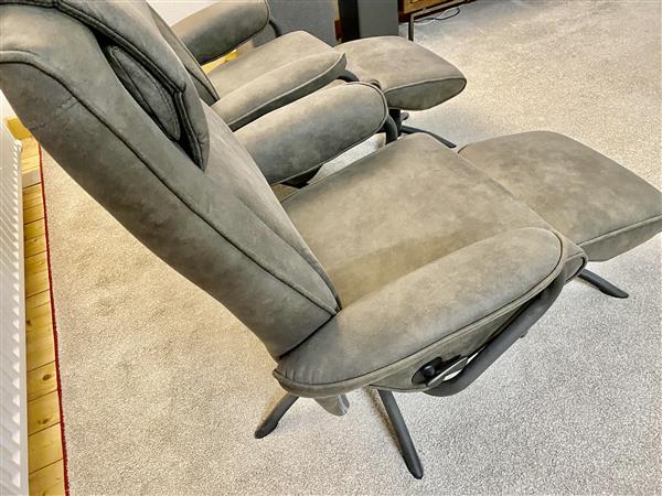 Grote foto twee als nieuwe leren draai fauteuils huis en inrichting fauteuils