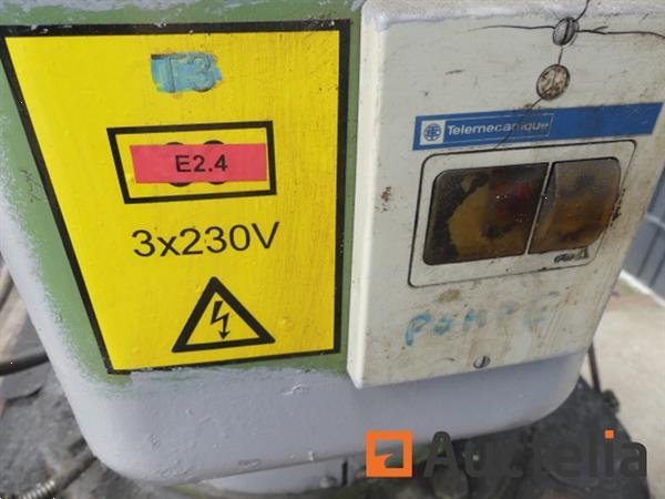 Grote foto mas yr4a freesmachine doe het zelf en verbouw ijzerwaren en bevestigingsmiddelen