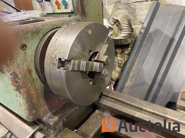 Grote foto metalen draaibank tos doe het zelf en verbouw ijzerwaren en bevestigingsmiddelen