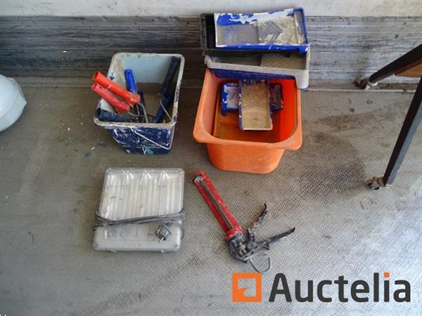 Grote foto siliconen pomp spot 2 trays met verf accessoires doe het zelf en verbouw gereedschappen en machines