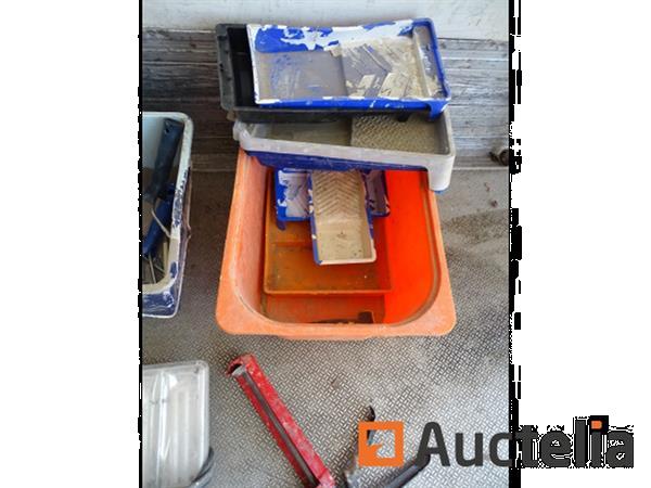 Grote foto siliconen pomp spot 2 trays met verf accessoires doe het zelf en verbouw gereedschappen en machines