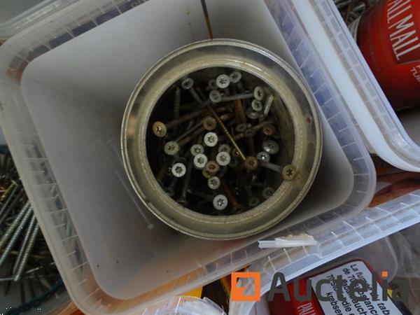 Grote foto diverse bevestigingsmiddelen zie detail doe het zelf en verbouw onderdelen en accessoires