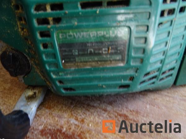 Grote foto powerplus benzine kettingzaag pow64105 in zijn koffer doe het zelf en verbouw ijzerwaren en bevestigingsmiddelen