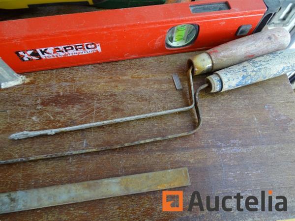 Grote foto diverse hulpmiddelen zie details doe het zelf en verbouw gereedschappen en machines