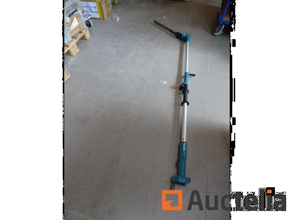 Grote foto makita 18v heggenschaar met verstelbare kop dun461w doe het zelf en verbouw gereedschappen en machines