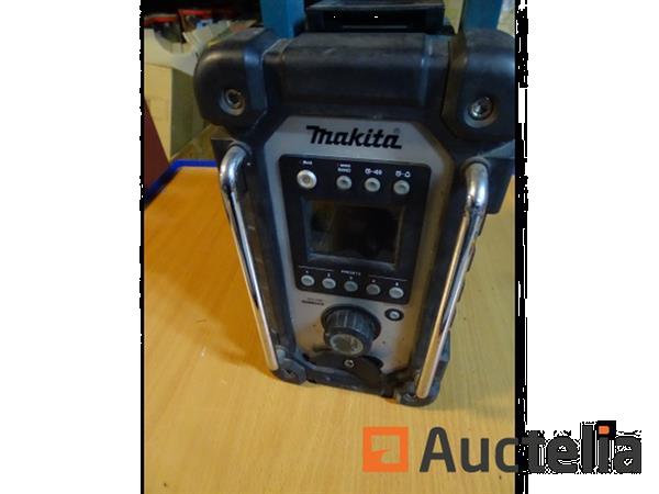 Grote foto radio makita dmr112 ip64 bluetooth dab agrarisch veegmachines