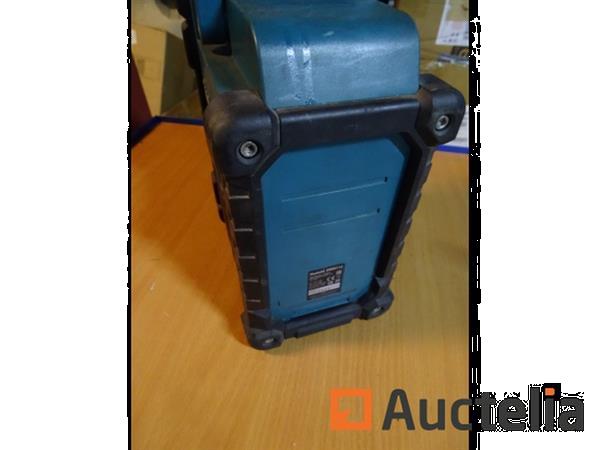 Grote foto radio makita dmr112 ip64 bluetooth dab agrarisch veegmachines