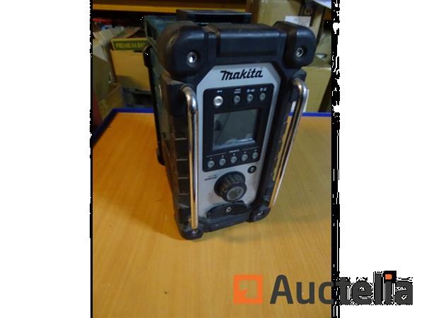 Grote foto radio makita dmr112 ip64 bluetooth dab agrarisch veegmachines