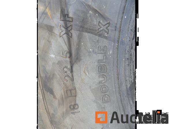 Grote foto 2 michelin banden voor michelin 18r 22.5 xf machines agrarisch wielen