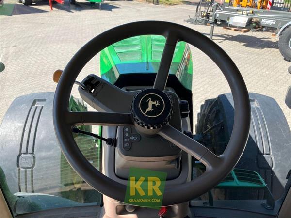 Grote foto john deere 7230r 693635 agrarisch tractoren