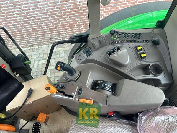 Grote foto john deere 6120m 692340 agrarisch tractoren