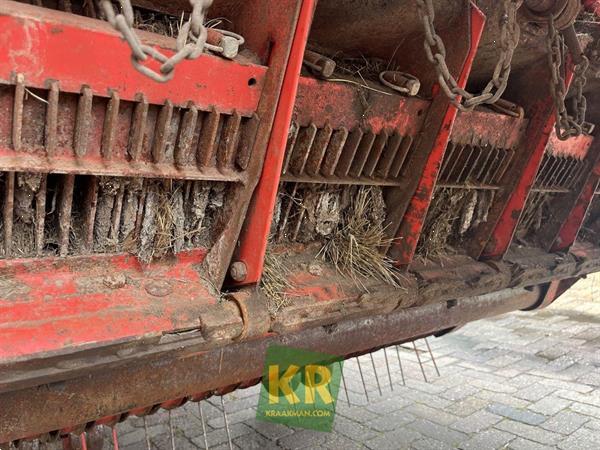 Grote foto taarup 465 693662 agrarisch opraapwagens