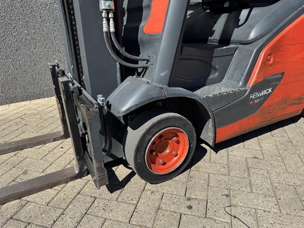 Grote foto linde h16t 01 triplo 460 freelift sideshift 4e functie lpg 2015 agrarisch heftrucks