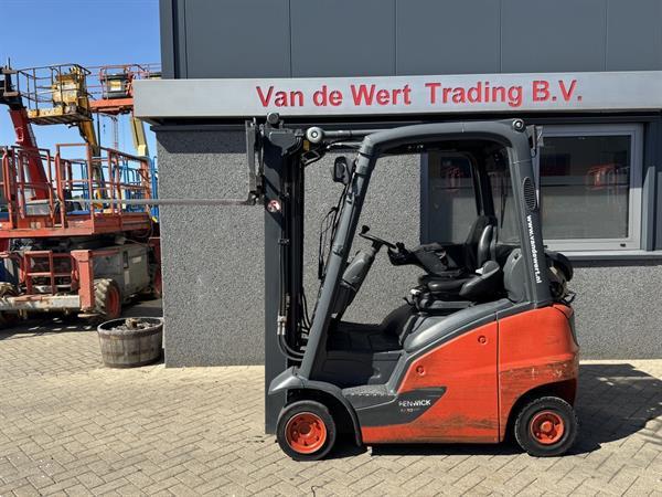 Grote foto linde h16t 01 triplo 460 freelift sideshift 4e functie lpg 2015 agrarisch heftrucks