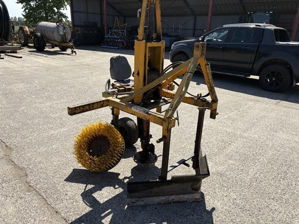 Grote foto moerbedden onderstammen rooier poetser agrarisch oogstmachines