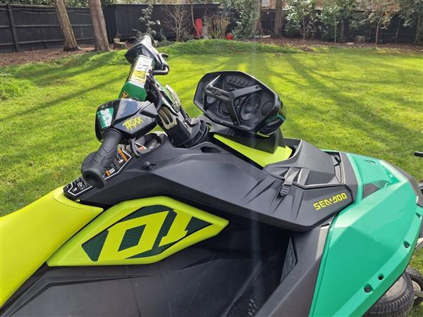 Grote foto 2017 seadoo spark trixx 3up 90 pk met aanhanger watersport en boten waterski