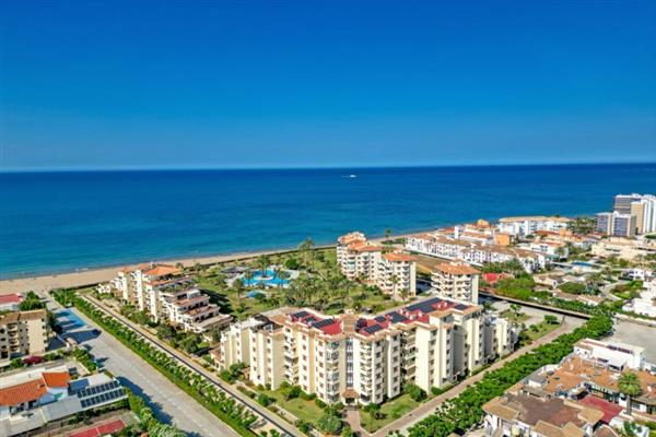 Grote foto uw eigen huis in denia direct aan zee en met huizen en kamers bestaand europa