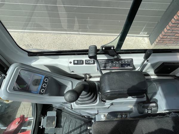 Grote foto takeuchi tb216 minigraver bj 2024 50 uur 425 lease doe het zelf en verbouw kranen en graafmachines