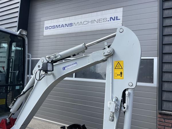 Grote foto takeuchi tb216 minigraver bj 2024 50 uur 425 lease doe het zelf en verbouw kranen en graafmachines