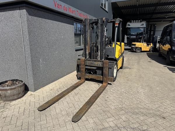 Grote foto yale gdp50 triplo 405 freelift sideshift 4e functie perkins diesel 2002 agrarisch heftrucks
