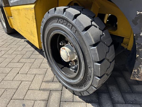 Grote foto yale gdp50 triplo 405 freelift sideshift 4e functie perkins diesel 2002 agrarisch heftrucks