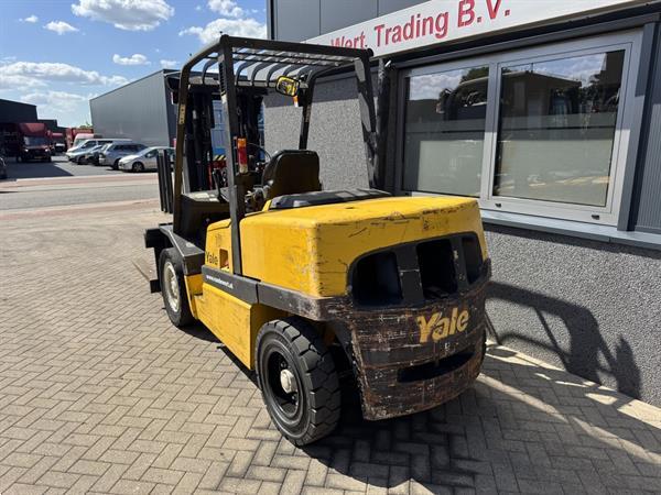 Grote foto yale gdp50 triplo 405 freelift sideshift 4e functie perkins diesel 2002 agrarisch heftrucks