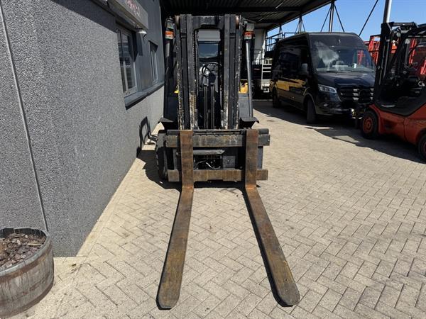 Grote foto yale gdp50 triplo 405 freelift sideshift 4e functie perkins diesel 2002 agrarisch heftrucks
