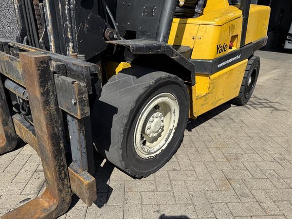 Grote foto yale gdp50 triplo 405 freelift sideshift 4e functie perkins diesel 2002 agrarisch heftrucks