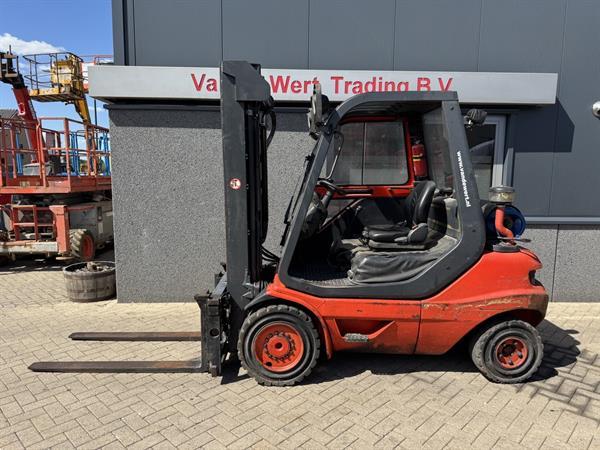 Grote foto linde h30t 03 triplo 530 freelift sideshift vorkversteller lpg 1999 agrarisch heftrucks
