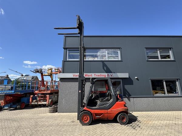 Grote foto linde h30t 03 triplo 530 freelift sideshift vorkversteller lpg 1999 agrarisch heftrucks